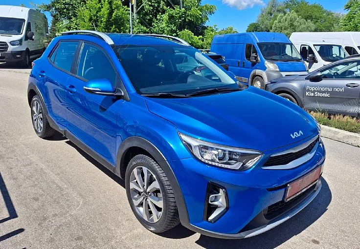 Zunanja slika - KIA Stonic - 1.0 T-GDi LX Urban 1. LASTNIK SLOVENSKO POREKLO - 3