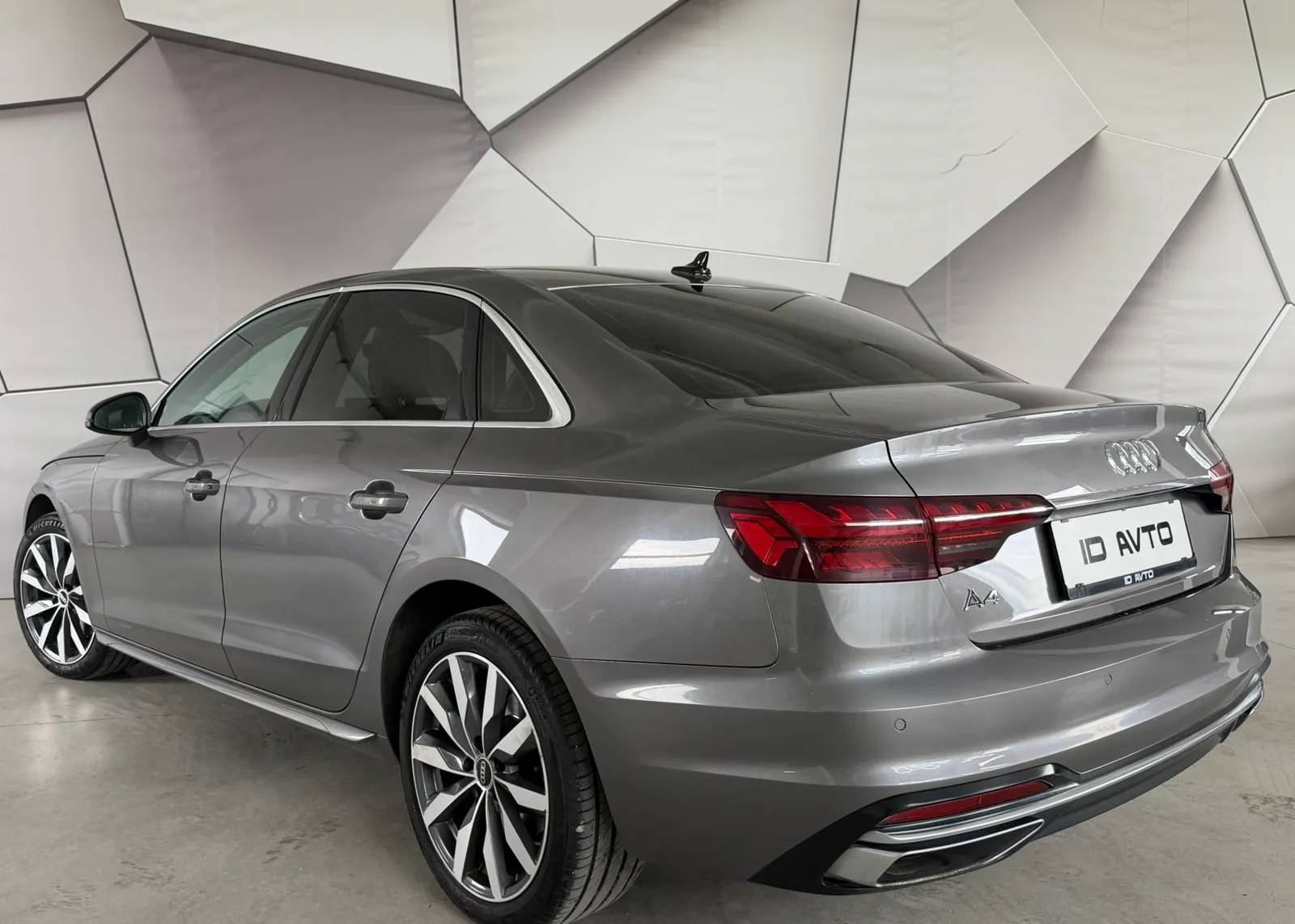 Zunanja slika - Audi A4 - 30 TDI Mild-Hybrid advanced - 3