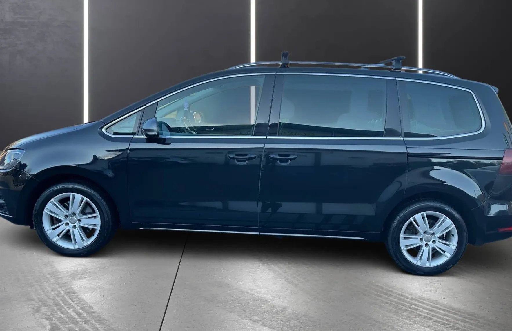 Zunanja slika - Seat Alhambra - 2.0 TDI FR LINE XENON AUT NAVI PDC KAM 7 SEDEŽEV . - 4