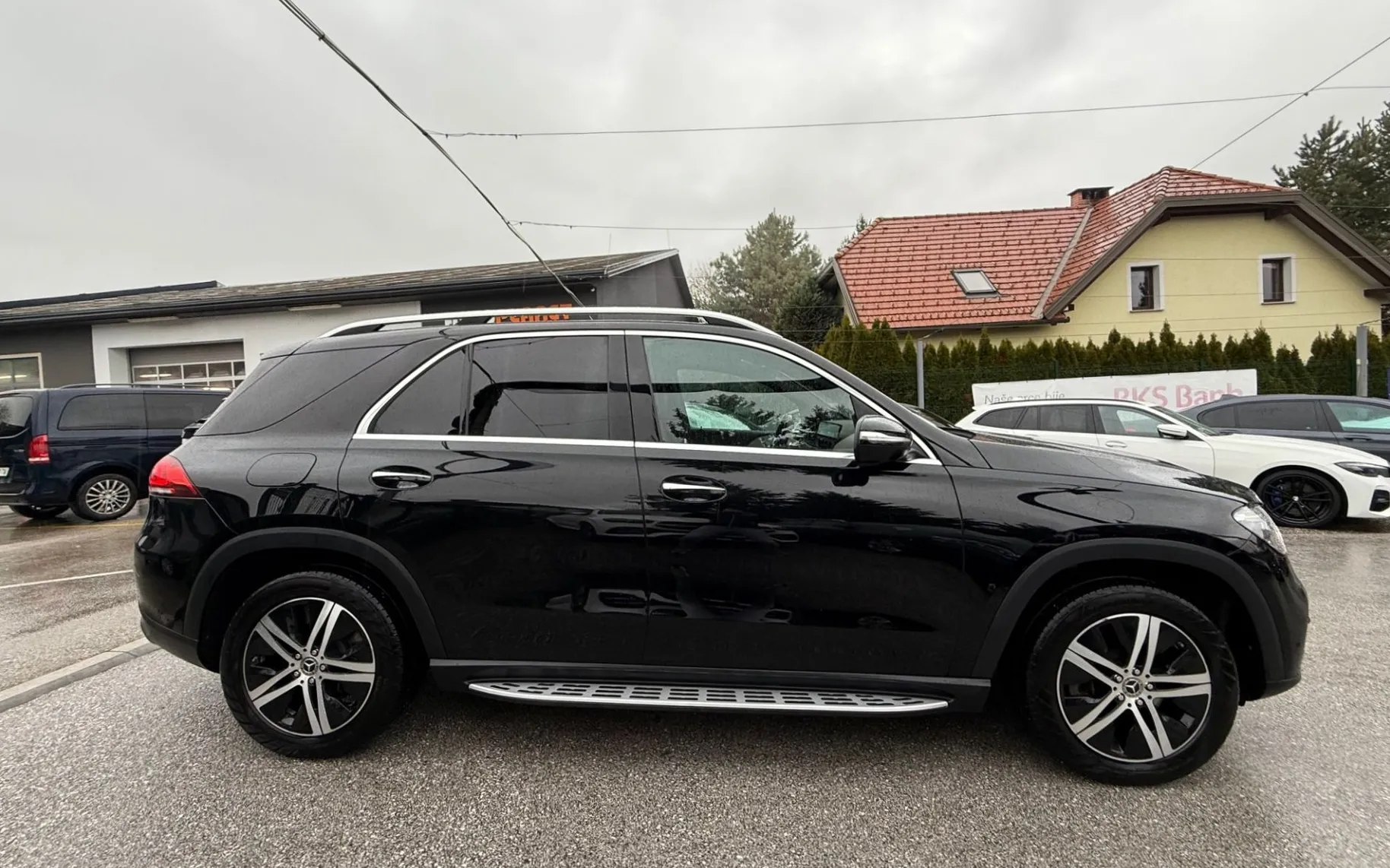 Zunanja slika - Mercedes-Benz GLE-Razred - GLE 300 d 4MATIC HYBRID FULL LED ACC 360K ALU19 - 6