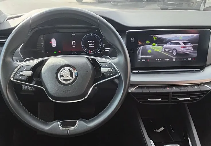 Zunanja slika - Škoda Octavia - Combi 2.0 TDI Ambition -16- - 6