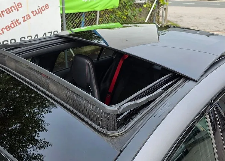 Zunanja slika - Mercedes-Benz A-Razred - A35 7G-DCT 4-MATIC AMG LED-PANO-KAMERA-AKRAPOVIĆ - 19