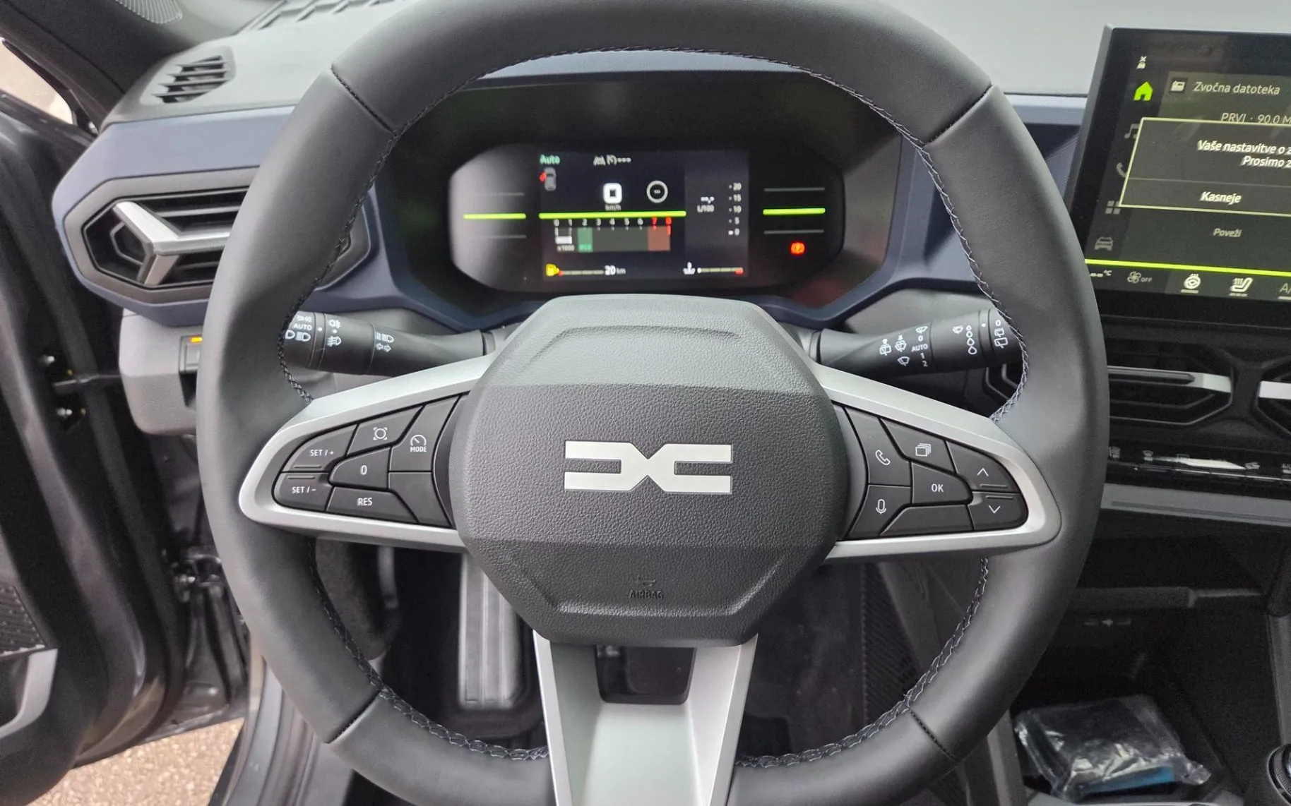 Zunanja slika - Dacia Bigster - Expression Hybrid155+Paket Zima+Easy+Vinjeta - 9
