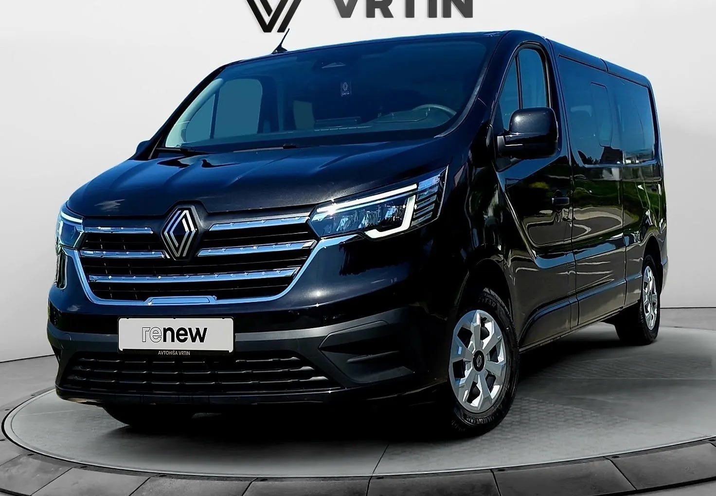 Zunanja slika - Renault Trafic Grand Intense - 2.0 dCI - 2