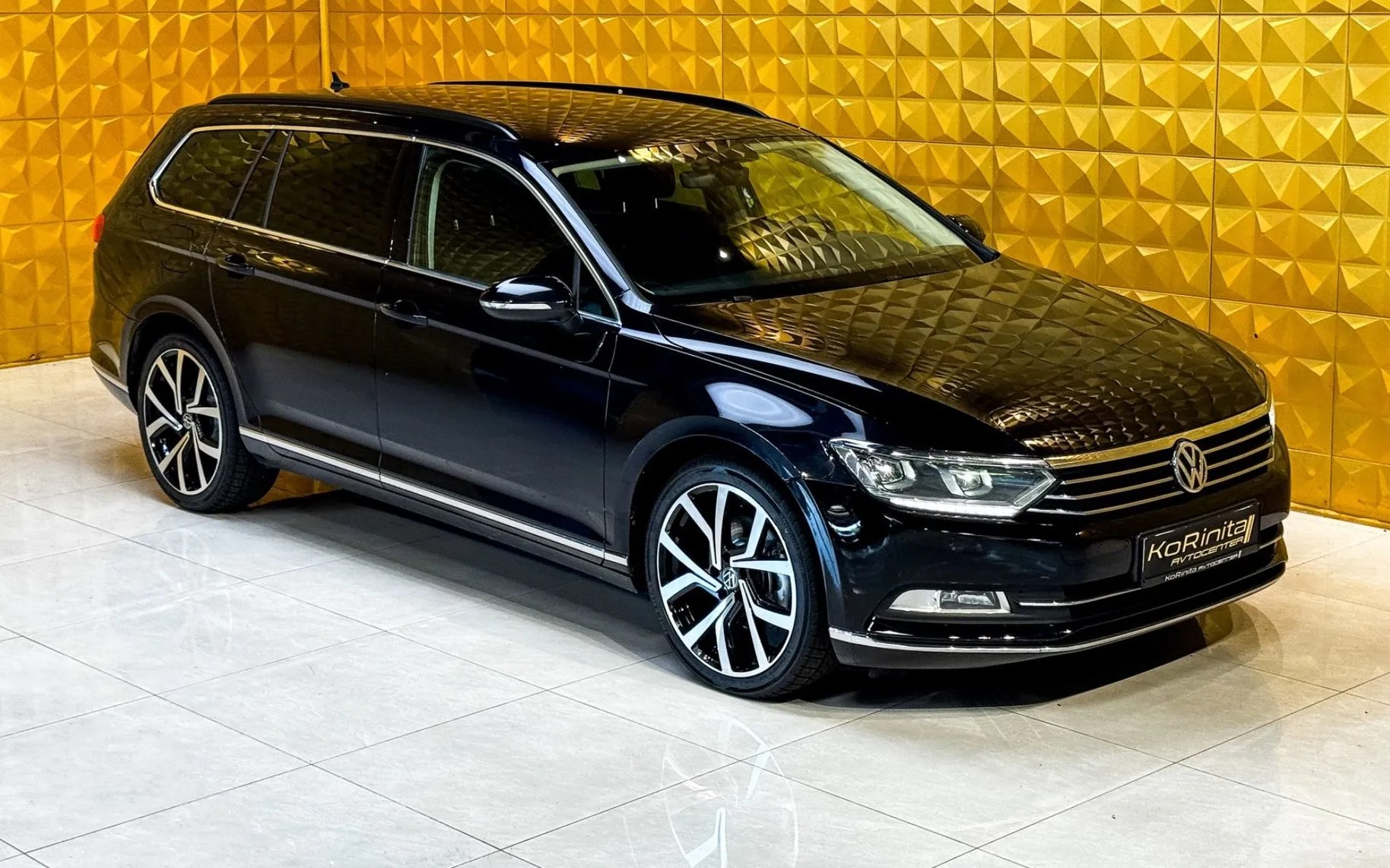 Zunanja slika - Volkswagen Passat Variant - 2.0 TDI AUT.-LED-RADAR TRMP-GRETJE-NAVI-PDC - 2