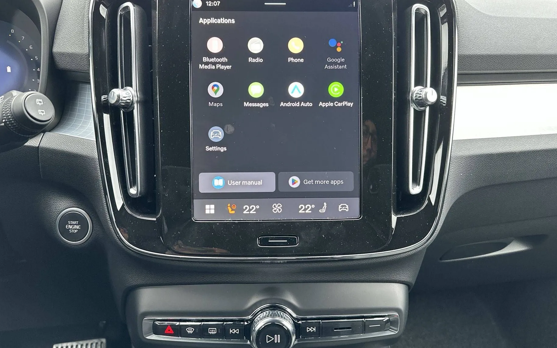 Zunanja slika - Volvo XC40 - B3 P Core AT DCT... - 16