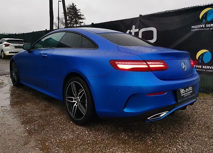 Zunanja slika - Mercedes-Benz E-Razred - E 200 AUT. AMG-NAVI-360KAMERA-F1-ALU-USNJE - 5