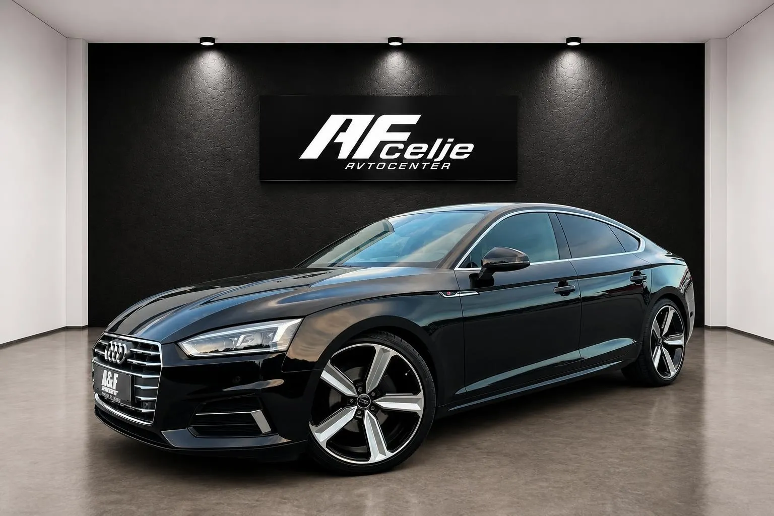 Zunanja slika - Audi A5 Sportback - 2.0 TDI-Q-4X4-AUT-111.000km-3X S LINE-VIRTUAL-... - 1