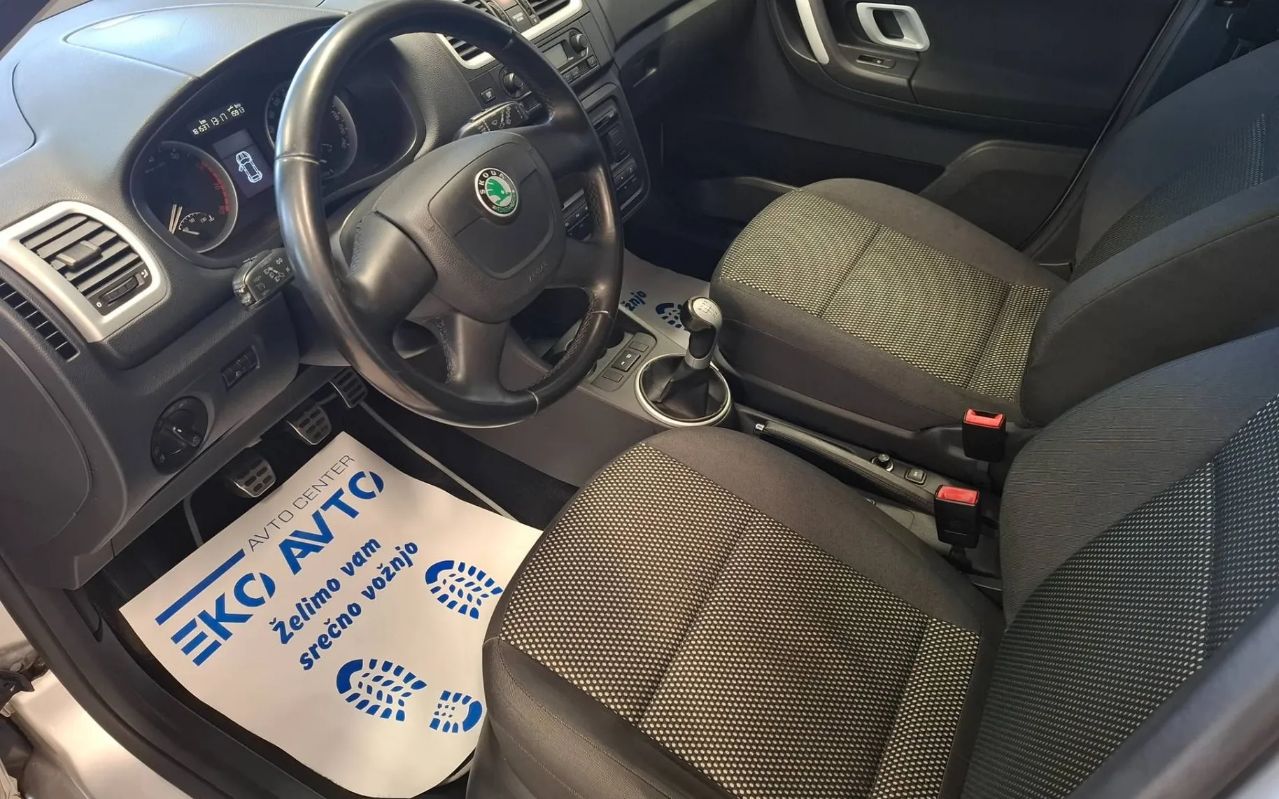 Zunanja slika - Škoda Fabia - Combi 1.6 Scout KREDIT BREZ POLOGA-KOT NOVA - 6
