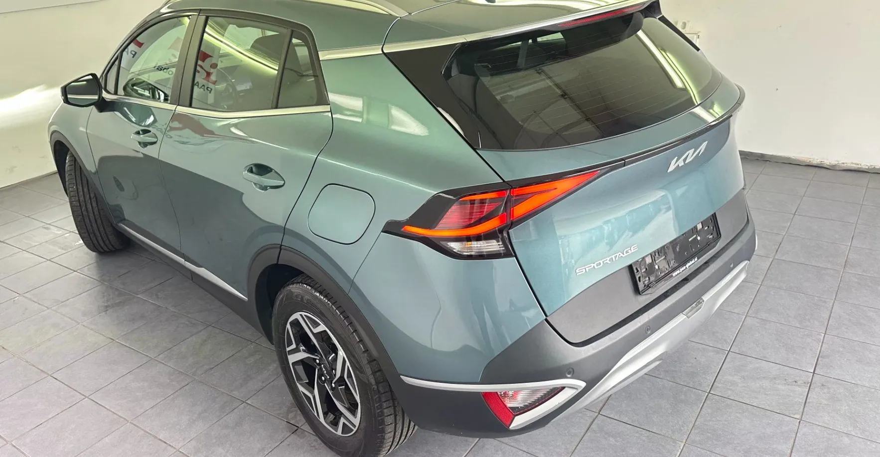 Zunanja slika - KIA Sportage - 1.6 CRDI MHEV 2WD.KAMERA.LED.2023.NAVI - 5