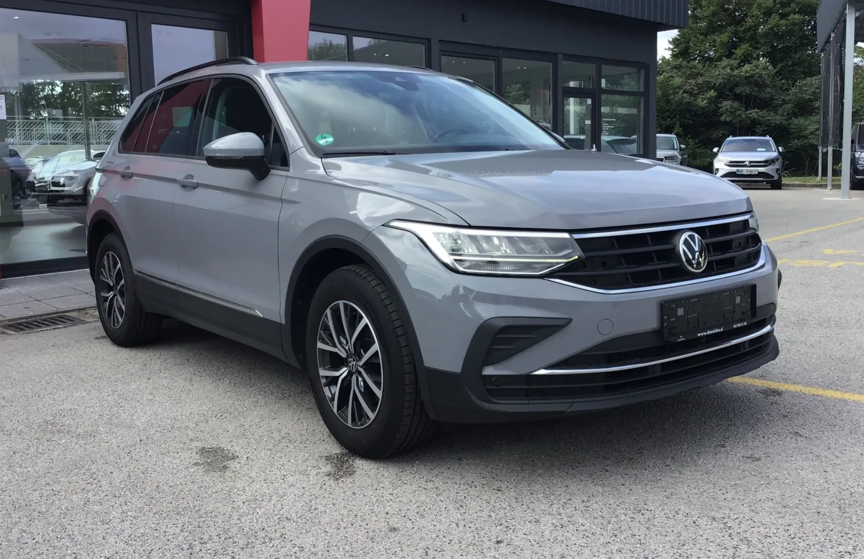 Zunanja slika - Volkswagen Tiguan - 2.0 TDI  DSG - 3