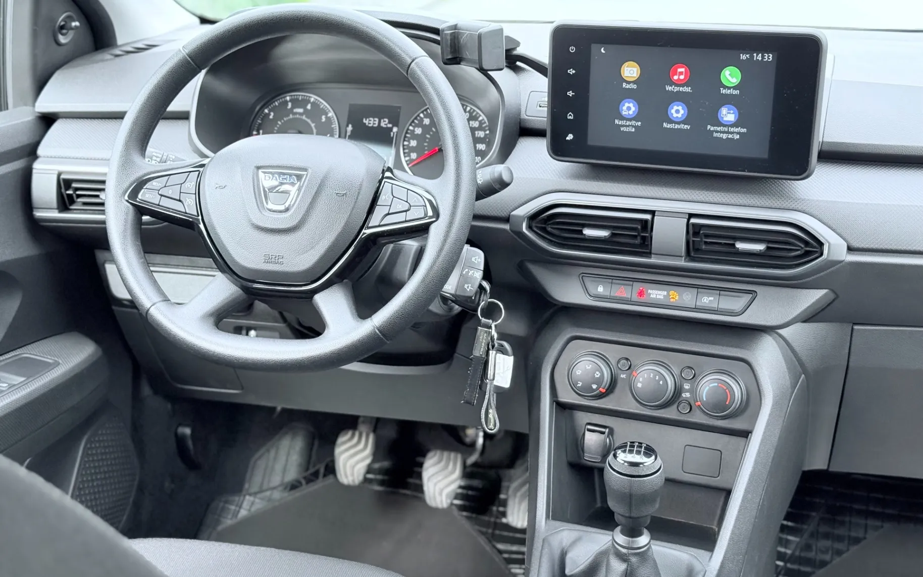 Zunanja slika - Dacia Sandero - 1,0 SCe - 9