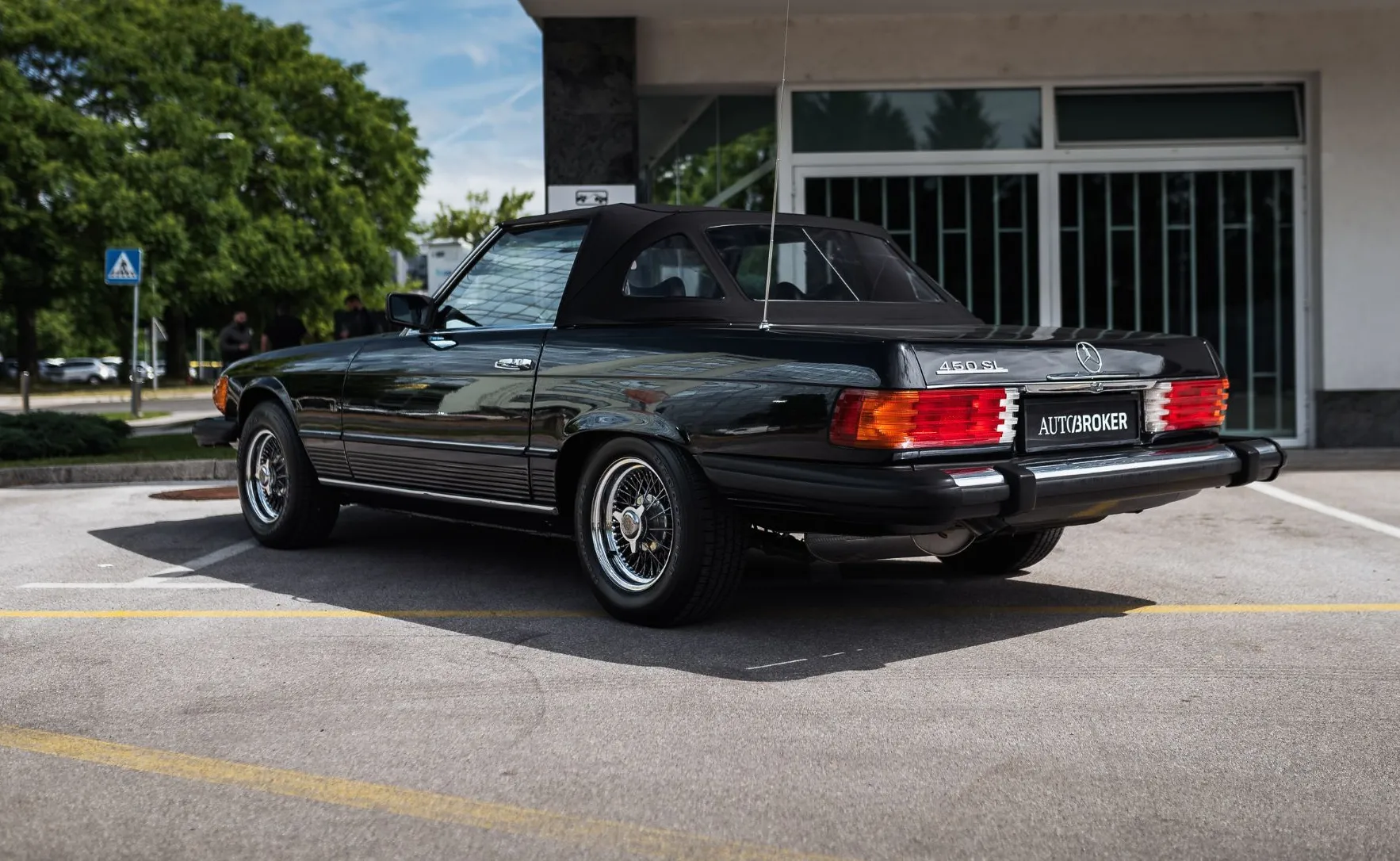 Zunanja slika - Mercedes-Benz SL-Razred - SL 450 4.5 V8 AUT. ALL BLACK mehka in trda streha - 7