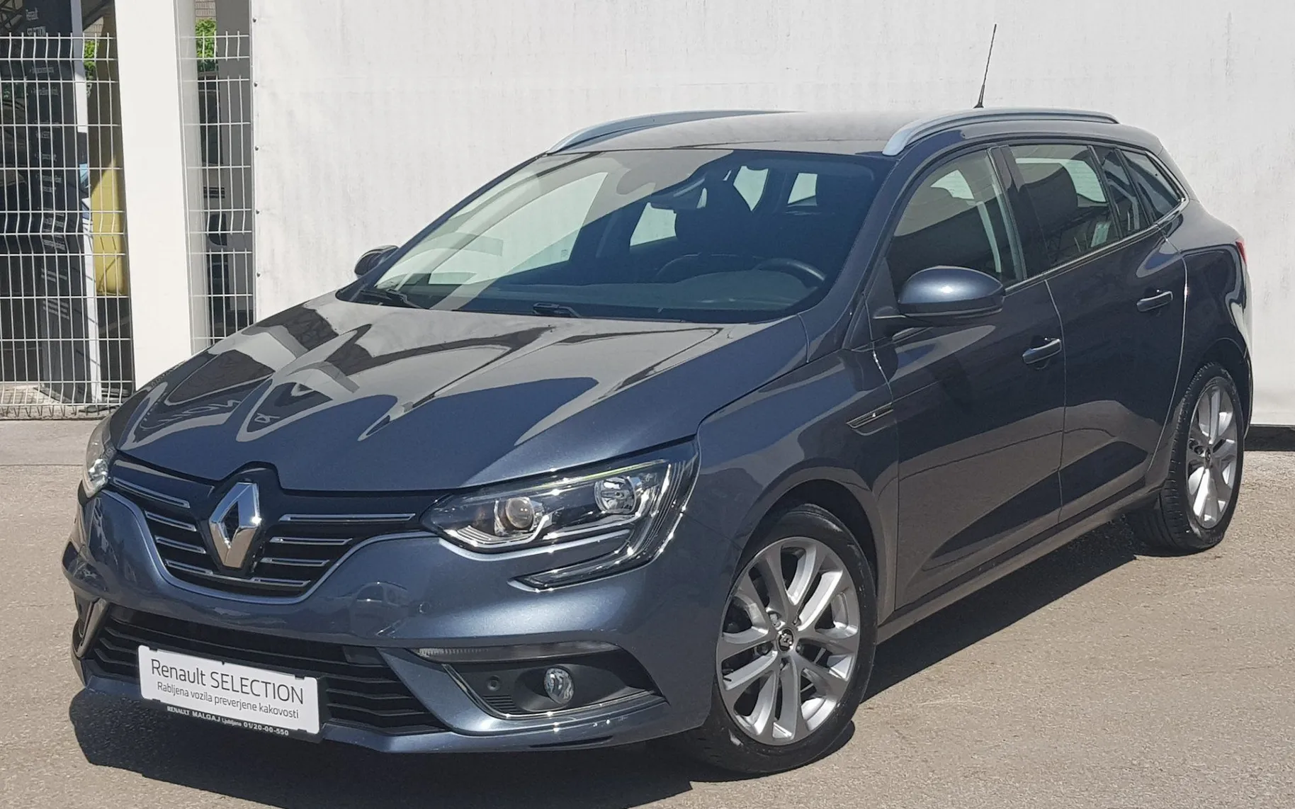 Zunanja slika - Renault Mégane - Grandtour dCi 110 Intens GLAVNI SERVIS - 1