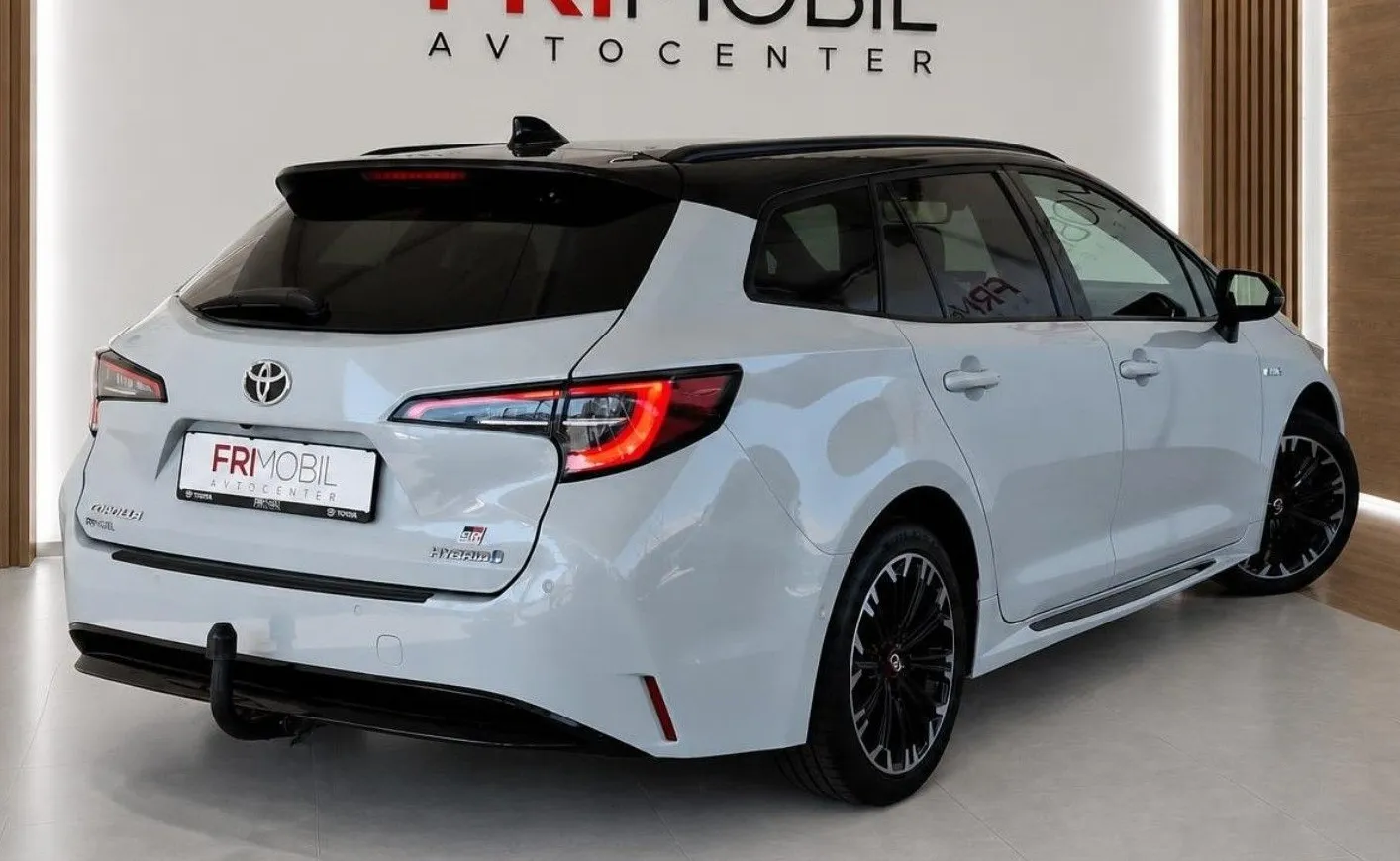 Zunanja slika - Toyota Corolla - TS Hybrid 1.8 VVT-i GR Sport •VL.KLJUKA•SLO• - 3