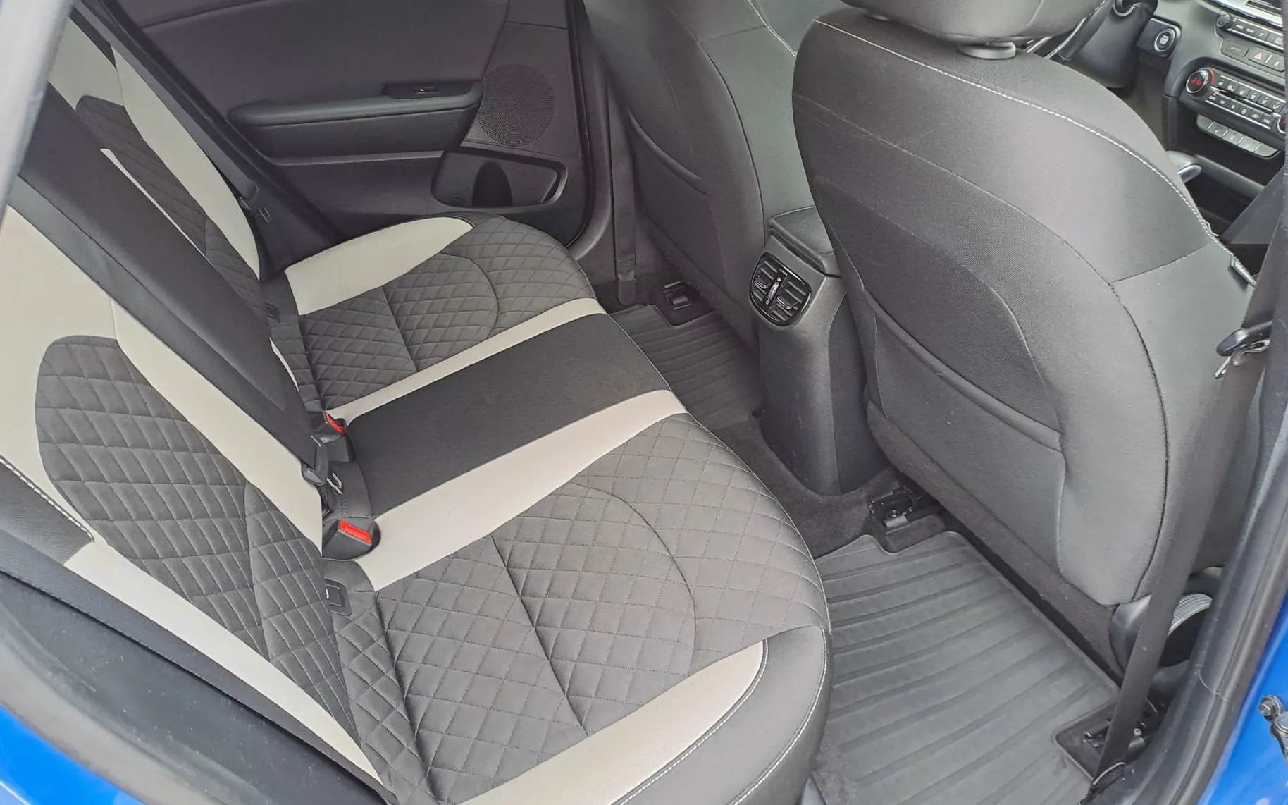 Zunanja slika - KIA Ceed - 1.4 T-GDi GT-Line ISG 7 DCT 103 kW - 7