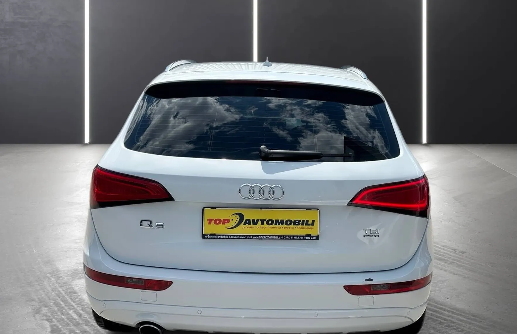 Zunanja slika - Audi Q5 - 2.0 TDI QUATTRO SLOVENSKI BI-XENON NAVI TEMP PDC - 7