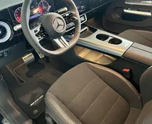 Zunanja slika - Mercedes-Benz CLA-Razred - 180 AMG Line ..na zalogi.. NOVI MODEL - 7 - Predogledna slika