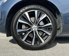 Notranja slika - Volvo XC60 - B4 AWD MILD HYBRID PLUS DARK - 9 - Predogledna slika
