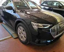 Zunanja slika - Audi e-tron - quattro 55 300kW.NEMŠKI.SAMO 27.000 KM.2023 LETNIK - 5 - Predogledna slika