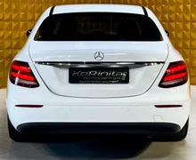Notranja slika - Mercedes-Benz E-Razred - E200d AUT. KLJUKA-KAMERA-GRETJE-NAVI-TEMP... - 10 - Predogledna slika