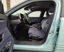 Zunanja slika - Renault 4 E-tech - Techno EV52 150 Comfort Range+Iconic polepitev - 8 - Predogledna slika