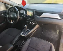 Notranja slika - Renault Captur - E-Tech Avt.-1 LASTNIK-FULL LED-KAMERA-GARANCIJA - 12 - Predogledna slika