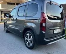 Zunanja slika - Peugeot Rifter - GT LINE 1.5 BLUEHDI 130 LED-KAM-ODLIČEN - 6 - Predogledna slika
