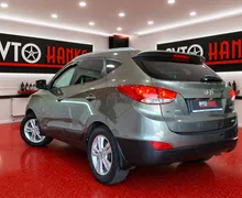 Notranja slika - Hyundai ix35 - 4WD 2.0 Premium+PLIN.BREZ POLOGA DO 7 LET - 9 - Predogledna slika