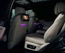 Notranja slika - BMW serija X7: - M50D•CRISTLAY•LOUNGE•6 SED•SOFT•HLAJENJE•MASAŽA•.. - 8 - Predogledna slika