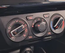 Zunanja slika - Suzuki Swift - 1.2 VVT AllGrip Premium•SLO•4X4•GRET.SEDEŽEV• - 16 - Predogledna slika