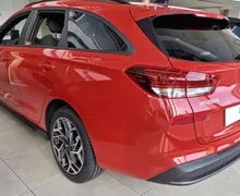 Zunanja slika - Hyundai i30 Wagon - 1.5 MPI 96 PREMIUM N-LINE WINTER rg 4ZIMSKE GUME.. - 3 - Predogledna slika