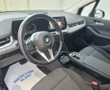 Zunanja slika - BMW Serija 2 - 220i Active Tourer Avt.,KAMERA,KLJUKA,.. - 11 - Predogledna slika
