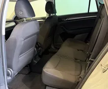 Notranja slika - Škoda Kodiaq - 2.0 TDI-DSG-LED-KAMERA-ACC-PDC-NAVI-VLEČNA KLJUKA - 11 - Predogledna slika