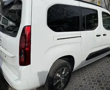 Zunanja slika - Opel Combo - Life N1 Edition L2 1.5 dizel - 4 - Predogledna slika