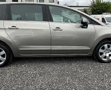 Zunanja slika - Peugeot 5008 - Premium 1.6 HDi FAP+1 Lasnik+Slo.poreklo - 4 - Predogledna slika