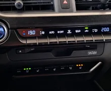 Zunanja slika - Lexus UX - 250h AWD Lury Mark Levinson•KAM360•MEMORY•ACC• - 17 - Predogledna slika