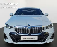 Zunanja slika - BMW Serija 5 - : 520i  AT  M-Sport. iconic glow. HUD. adaptive LED - 8 - Predogledna slika