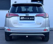 Notranja slika - Toyota RAV4 - Hybrid 2.5-SLO-NAVI-LED+R.KAMERA+KLJUKA - 7 - Predogledna slika