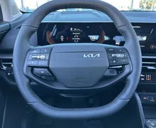Notranja slika - KIA Sportage - 1.6 T-GDI LX Fresh ISG DCT - 13 - Predogledna slika