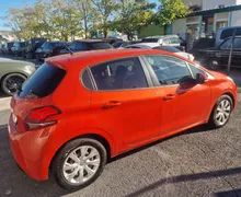 Zunanja slika - Peugeot 208 - 1.2 NA KREDIT BREZ POLOGA - 3 - Predogledna slika