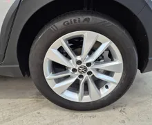 Notranja slika - Volkswagen Taigo - 1.0 TSI 4ALL DSG - 11 - Predogledna slika