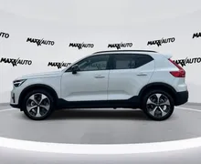 Notranja slika - Volvo XC40 - B3 P Plus Dark Avt. - 8 - Predogledna slika