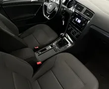 Notranja slika - VW Golf - 1.6 TDI-2XPDC-LED-AKTIVNI TEMPOMAT-NA OBROKE TUJ.. - 7 - Predogledna slika