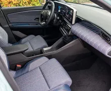 Zunanja slika - Renault 4 E-tech - techno EV52 110kW COMFORT RANGE - 11 - Predogledna slika
