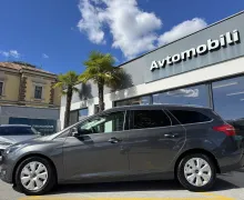 Zunanja slika - Ford Focus - Karavan 1.0 EcoBoost TREND 125KM NAVI ZIMSKI PAKET - 4 - Predogledna slika