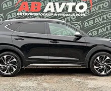 Zunanja slika - Hyundai Tucson - 1.7 CRDI Style+SLO+1LASTNIK+SERVISNA+ALU+BIXENON - 4 - Predogledna slika