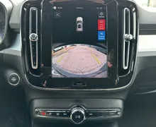 Notranja slika - Volvo XC40 - B3 P Core AT DCT 3 leta garancija+3 servisi... - 16 - Predogledna slika