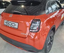 Zunanja slika - Fiat 600 - 1.2 T3 Hybrid DCT 145 LaPrima - 4 - Predogledna slika