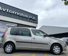 Zunanja slika - Škoda Roomster - 1.2 AMBITION FRESH 86 KM SLO 1.LASTNICA - 6 - Predogledna slika
